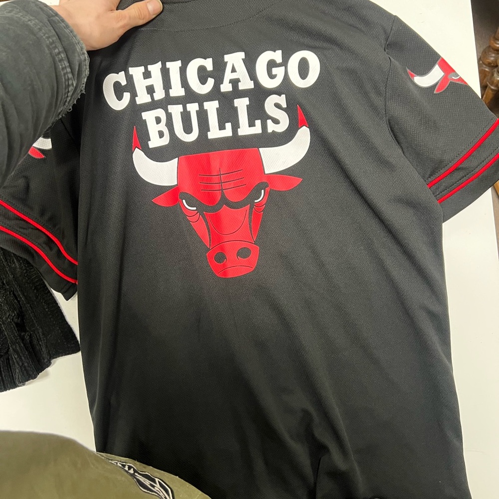 Chicago Bulls Black Shirt